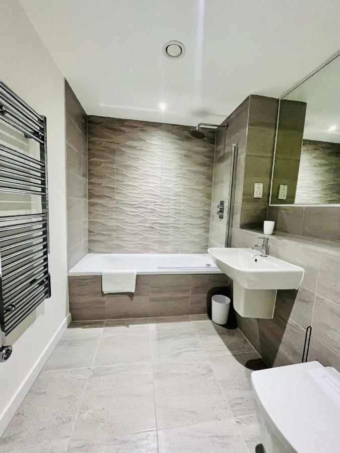 Stunning One Bedroom Apartment In Old Trafford Manchester Exterior foto